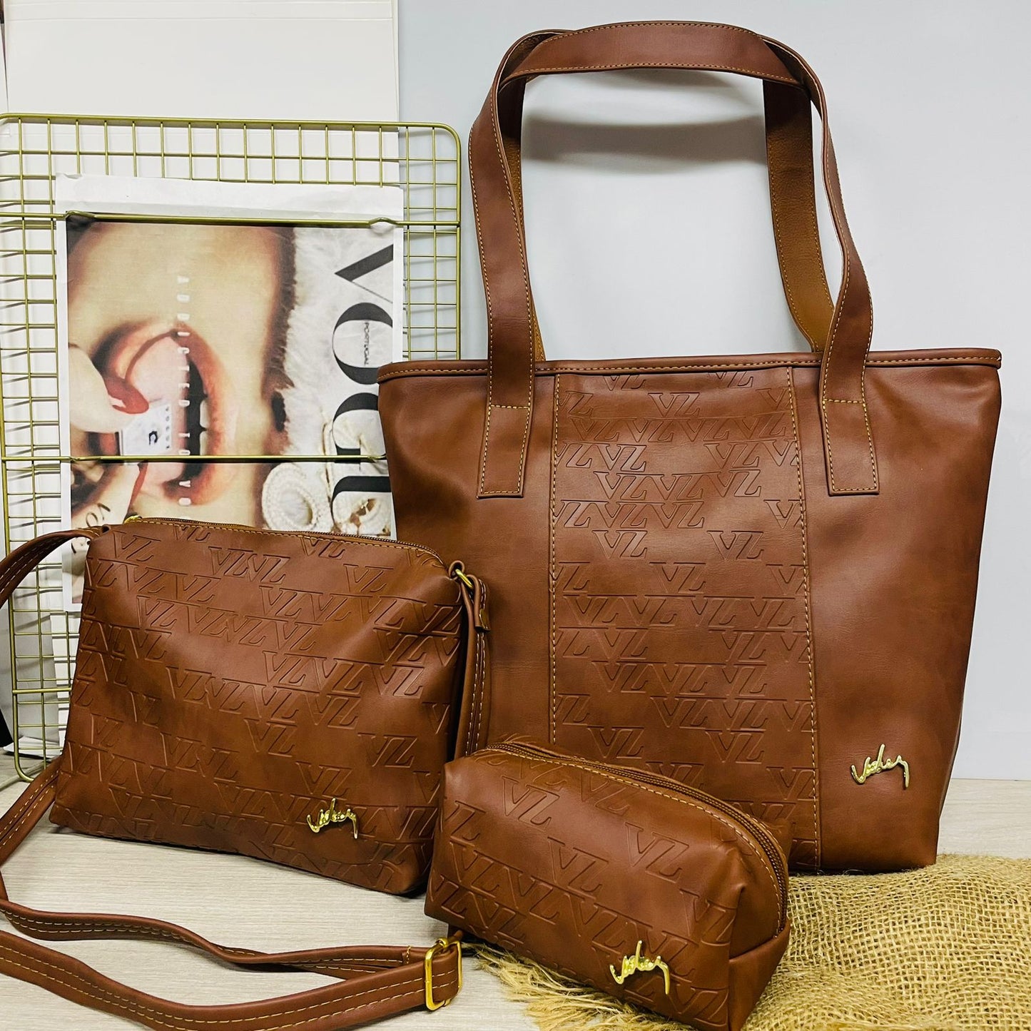 Trio en Cuero Ibiza Velez - ¡ OFERTA 3 EN 1 ! Moda de Alto Impacto