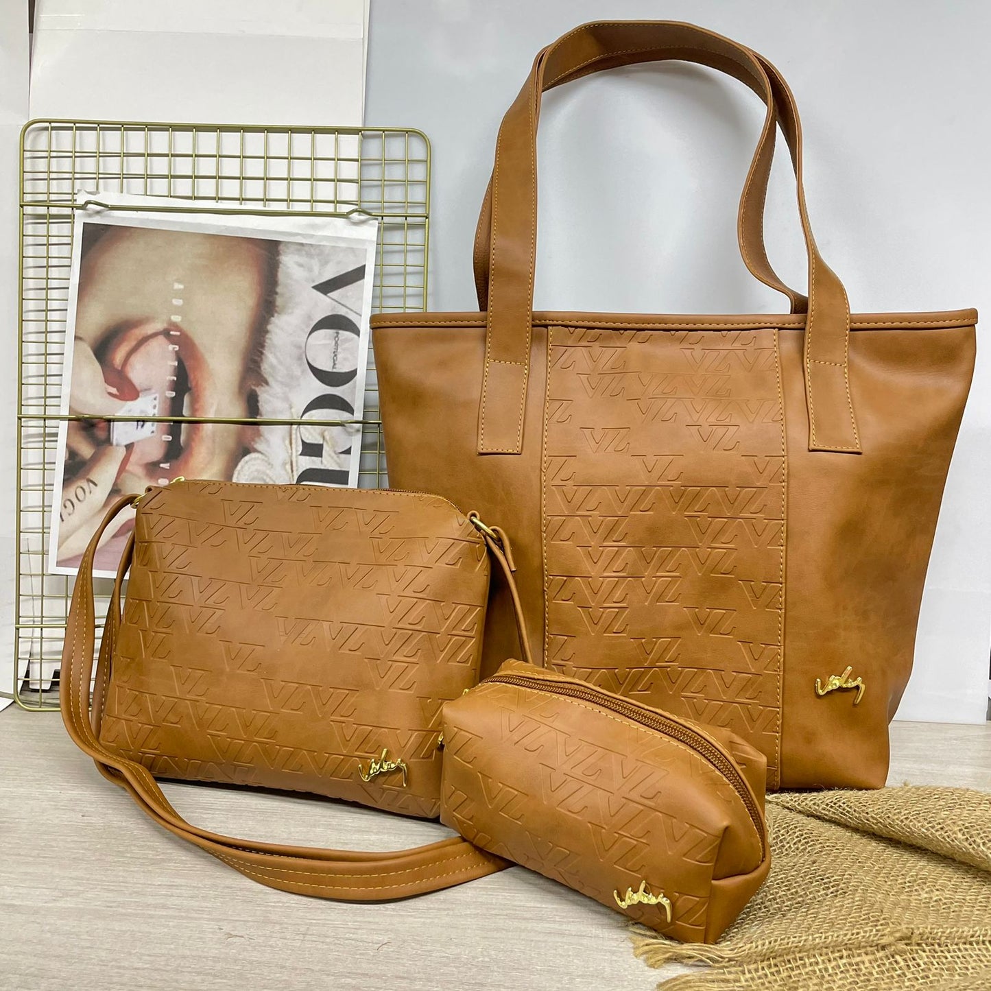 Trio en Cuero Ibiza Velez - ¡ OFERTA 3 EN 1 ! Moda de Alto Impacto